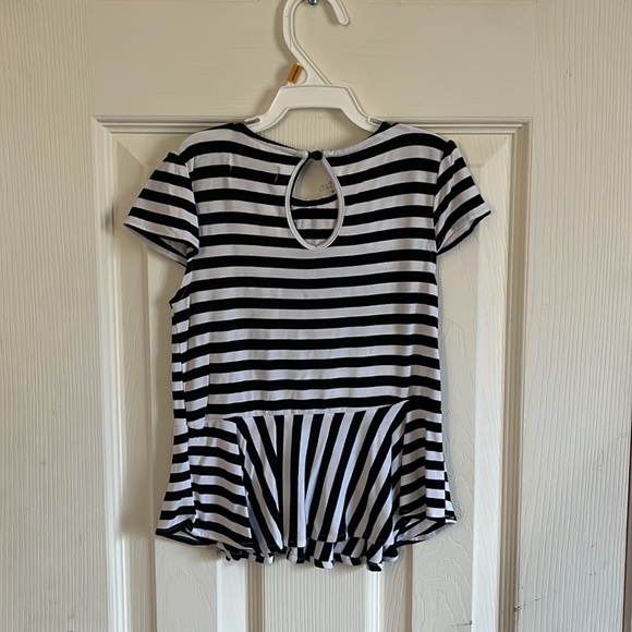 Nicole Miller Toddler Striped Top in 4T - Picture 2 of 2